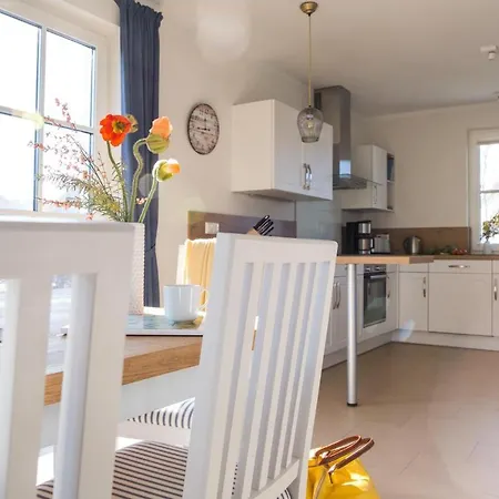 Schilfrohrsaenger 6 Holiday home